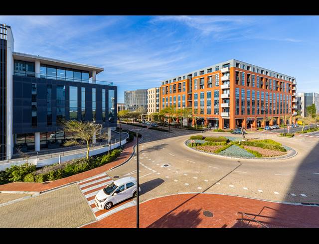 2 BEDROOM APARTMENT FOR SALE IN CENTURY CITY